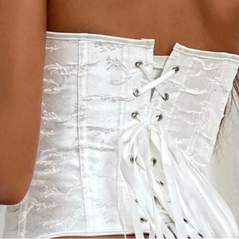 Lace Up Jacquard Corset.